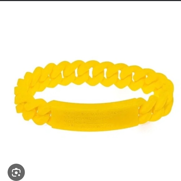 NWT Marc By Marc Jacob’s Yellow Chain Bracelet - Picture 1 of 1